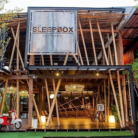 Sleepbox Chiangmai Hotel Chiang Mai Exterior foto